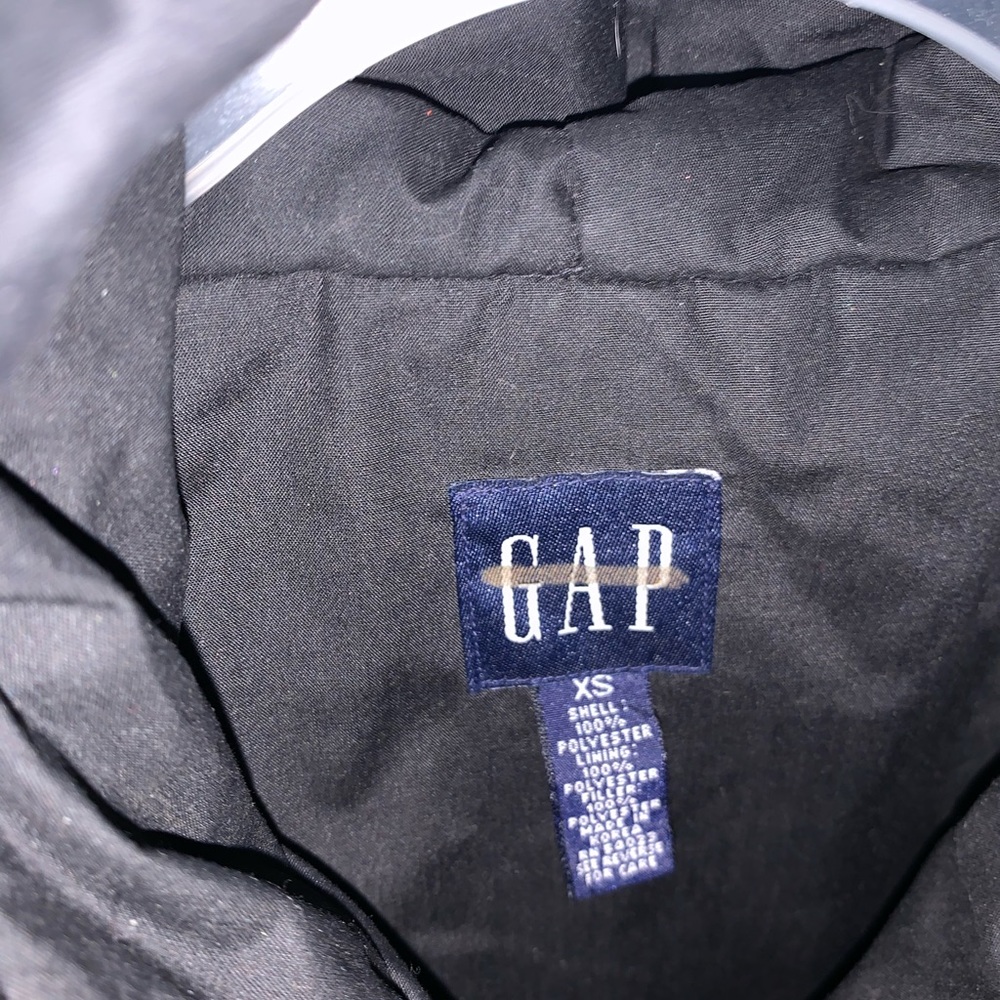 Black GAP vest with hood